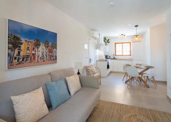 דירה Retiro Sol - El Patio Block 3 1 *