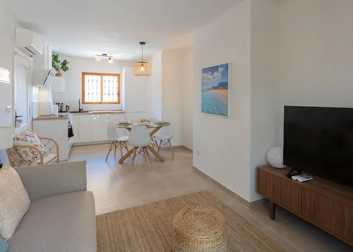 Retiro Sol - El Patio Block 3 1 דירה *